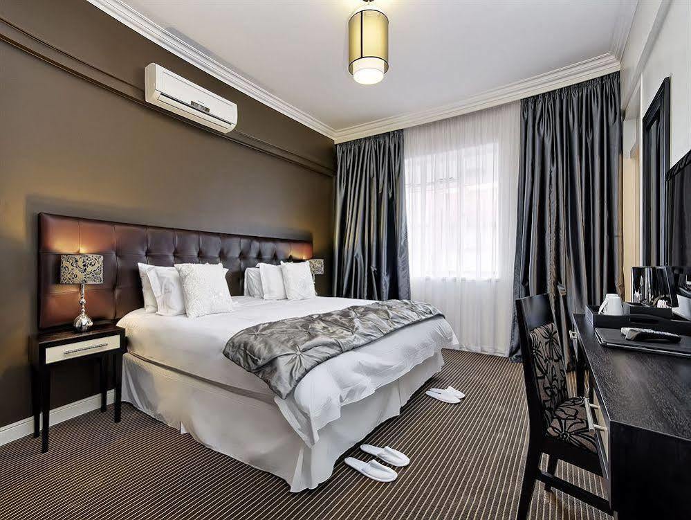 Ascot Boutique Hotel Johannesburg Exterior photo
